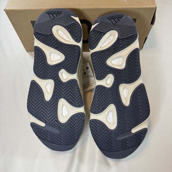 Size 9.5 - adidas Yeezy Boost 700 Low Analog main image 9